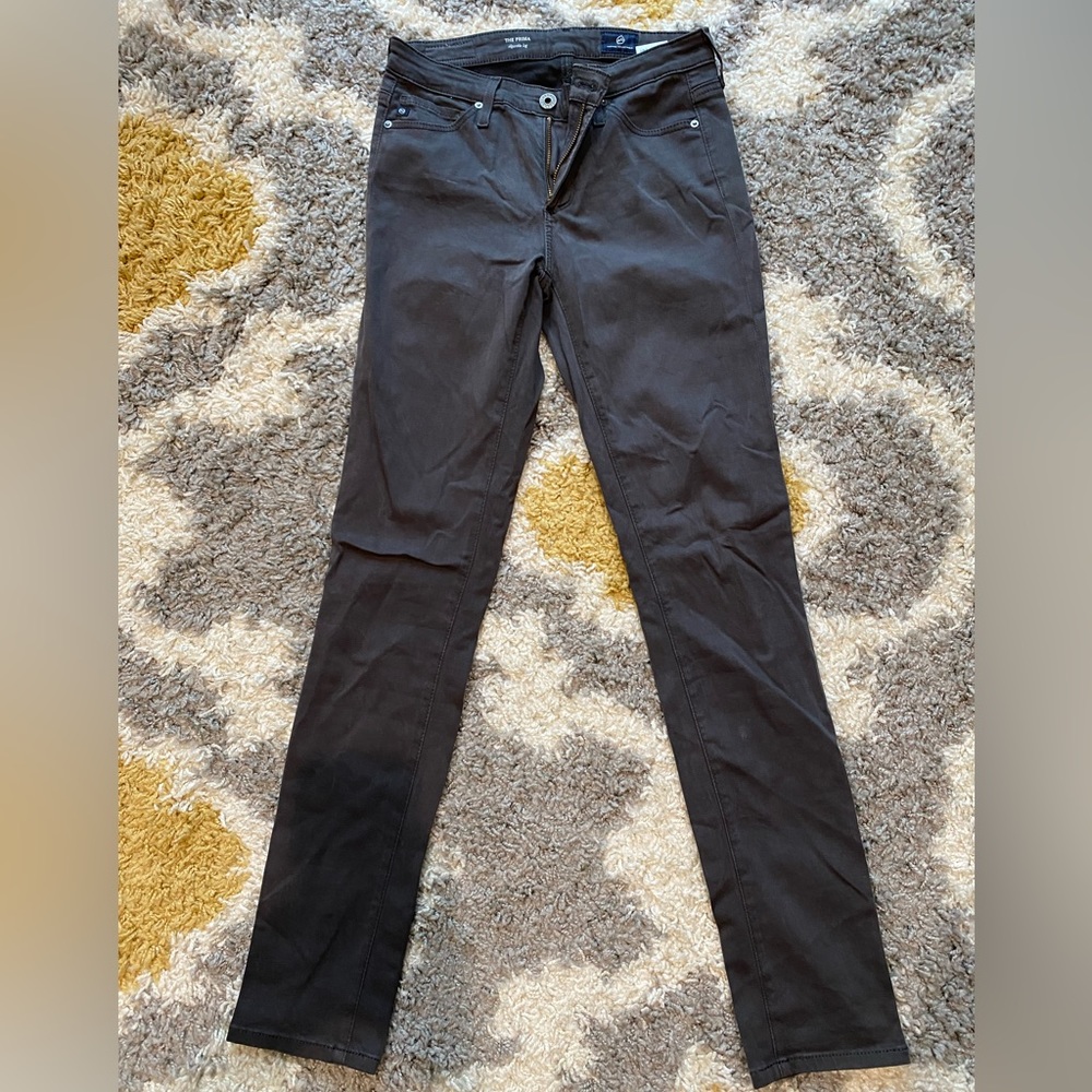NWOT AG Prima cigarette pants. Size 24R